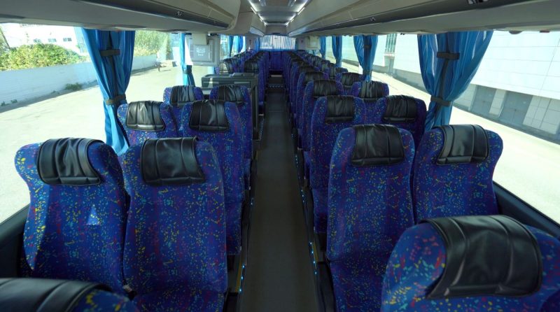 Пассажирские сидения в автобусе Scania Higer A80 «Люкс» (392)  57+1 (трехосник с туалетом и кухней)