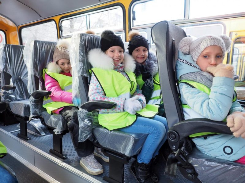 Сколько должно быть остановок при перевозке детей на автобусе?